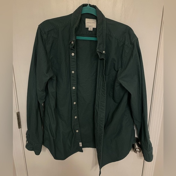 Classic Green Button Up - Picture 6 of 7